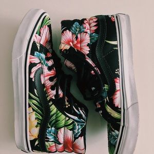 Sk8-Hi Hawaiian Print Vans